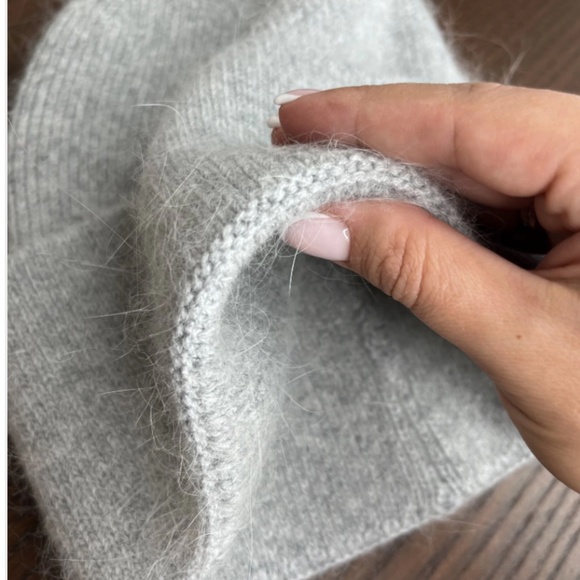 CUTE RABBIT FUR BEANIE - Picture 4 of 4